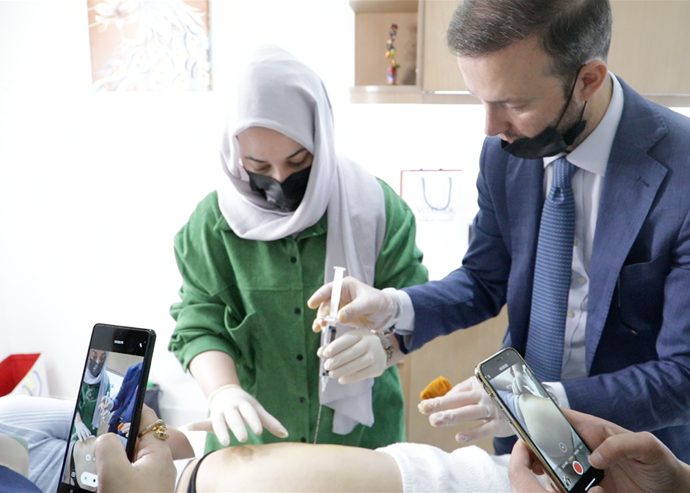Hyacorp Body Workshop with dr Carmelo Crisafulli